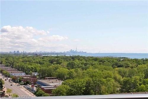1404-1 Hurontario Street, Mississauga, ON - Outdoor With View