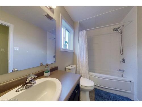 207 Eden Oak Trail Trail, Kitchener, ON - Indoor Photo Showing Bathroom