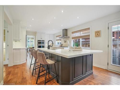 565 Harmony Avenue, Burlington, ON - Indoor Photo Showing Kitchen With Upgraded Kitchen
