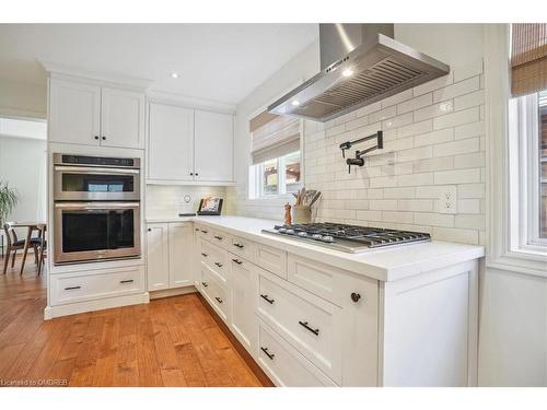 565 Harmony Avenue, Burlington, ON - Indoor Photo Showing Kitchen