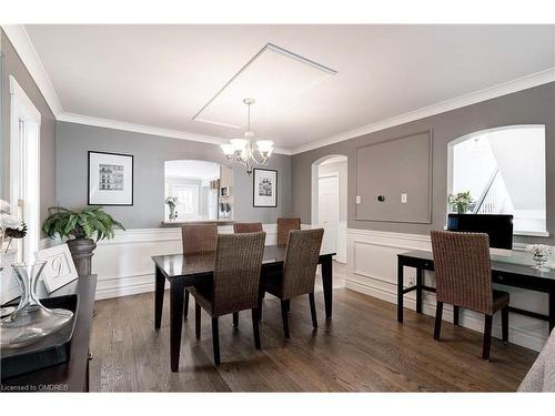 384 Pine Avenue, Oakville, ON - Indoor Photo Showing Dining Room