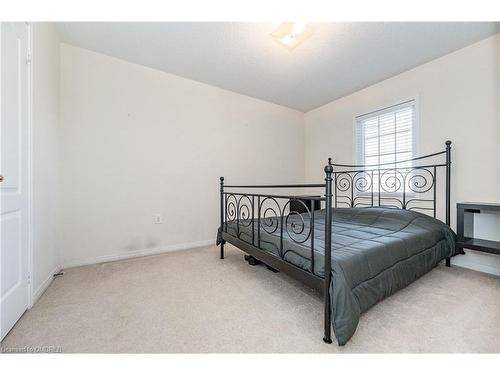 2041 Fiddlers Way, Oakville, ON - Indoor Photo Showing Bedroom