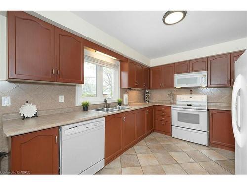 65 Springfield Boulevard, Ancaster, ON - Indoor Photo Showing Kitchen With Double Sink