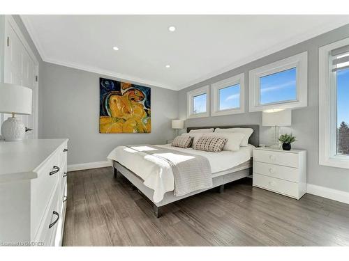 13 Ellen St, Freelton, ON - Indoor Photo Showing Bedroom