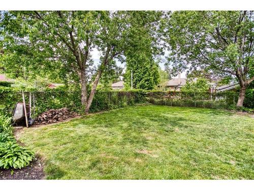 583 Taplow Crescent, Oakville, ON - Outdoor With In Ground Pool