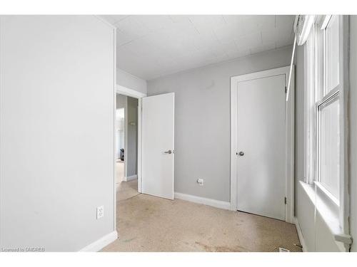 89 Bayview Drive, St. Catharines, ON - Indoor Photo Showing Other Room