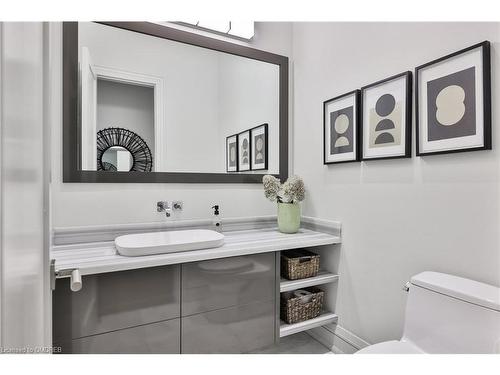1293 Woodland Avenue, Mississauga, ON - Indoor Photo Showing Bathroom