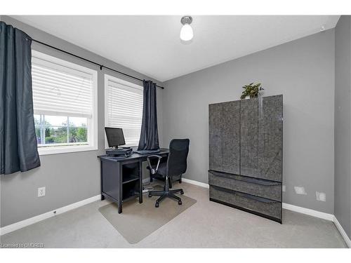 1082 Barclay Circle, Milton, ON - Indoor Photo Showing Office