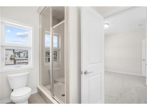 66 Hitchman Street, Paris, ON - Indoor Photo Showing Bathroom