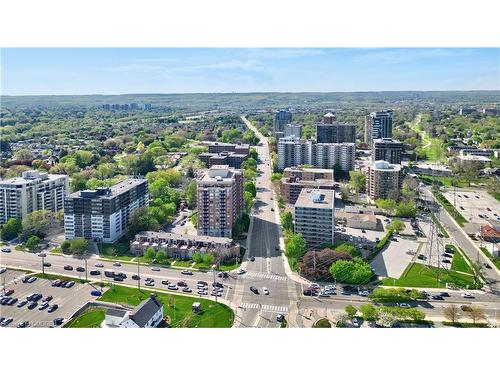 606-442 Maple Avenue, Burlington, ON - Outdoor With View