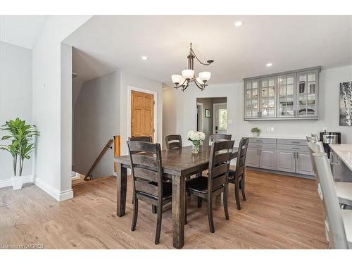 556 Parkside Drive E, Waterdown, ON - Indoor Photo Showing Dining Room