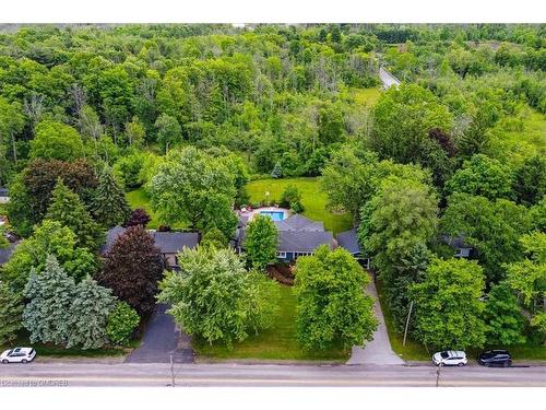 556 Parkside Drive E, Waterdown, ON - Outdoor