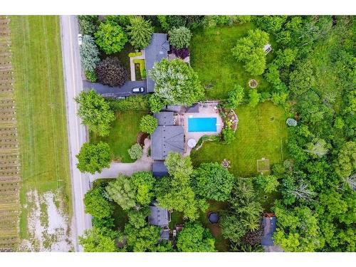 556 Parkside Drive E, Waterdown, ON - Outdoor