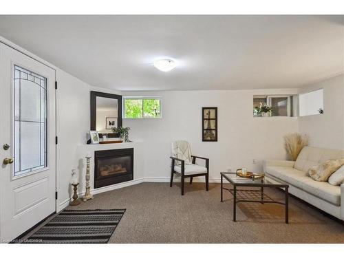 65 Mineola Road E, Mississauga, ON - Indoor Photo Showing Living Room With Fireplace