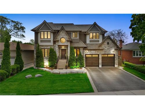 1330 Tansley Drive, Oakville, ON - Outdoor With Facade