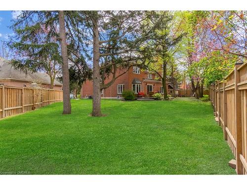 1935 Calgary Court, Mississauga, ON - Outdoor With Backyard