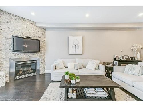 2388 Stone Glen Crescent, Oakville, ON - Indoor Photo Showing Living Room With Fireplace