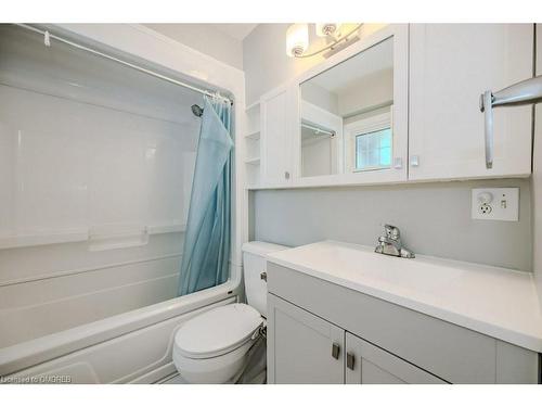 122 Stewart Street, Oakville, ON - Indoor Photo Showing Bathroom