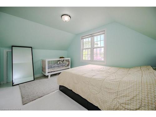 122 Stewart Street, Oakville, ON - Indoor Photo Showing Bedroom