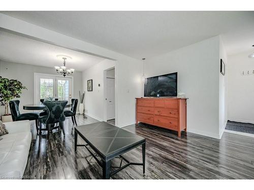 122 Stewart Street, Oakville, ON - Indoor