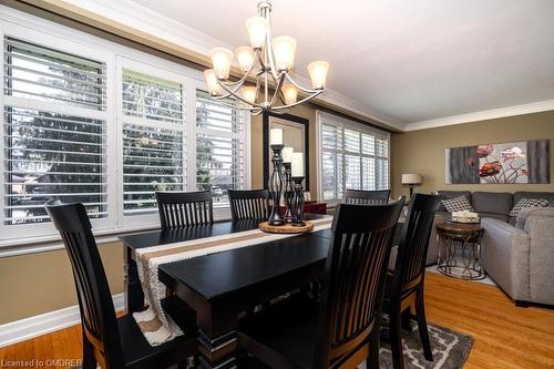 156 Wakefield Road, Milton, ON - Indoor Photo Showing Dining Room