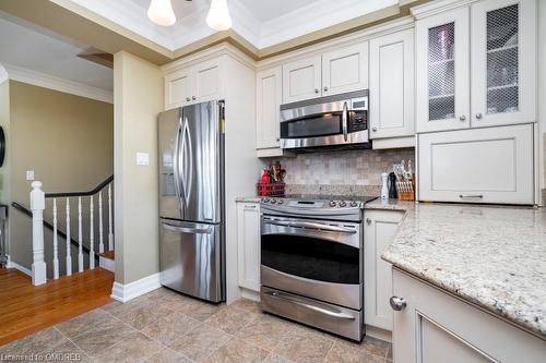 156 Wakefield Road, Milton, ON - Indoor Photo Showing Kitchen