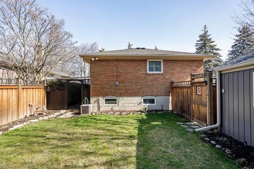 156 Wakefield Road, Milton, ON - Outdoor