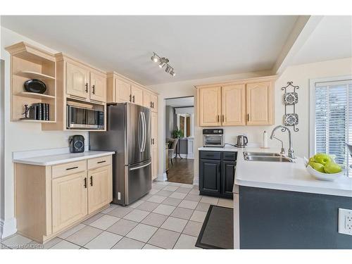 23 Hayleyvale Road, Caledon, ON - Indoor Photo Showing Kitchen With Double Sink