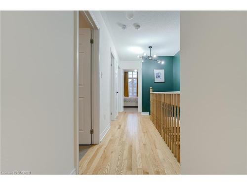 1081 Urell Way, Milton, ON - Indoor Photo Showing Other Room