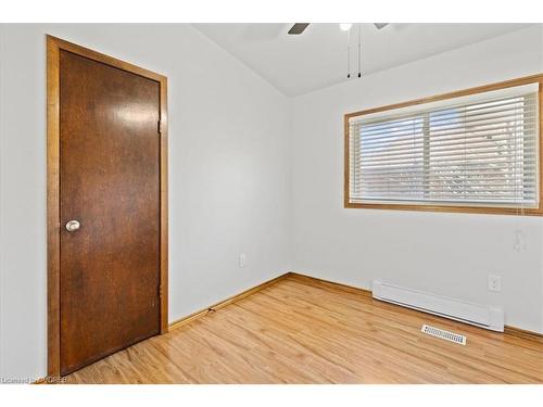 58 Fifth Avenue, Kitchener, ON - Indoor Photo Showing Other Room