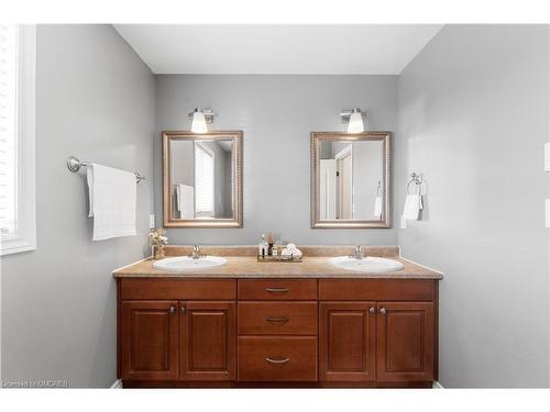 24 Kipling Drive, Belleville, ON - Indoor Photo Showing Bathroom