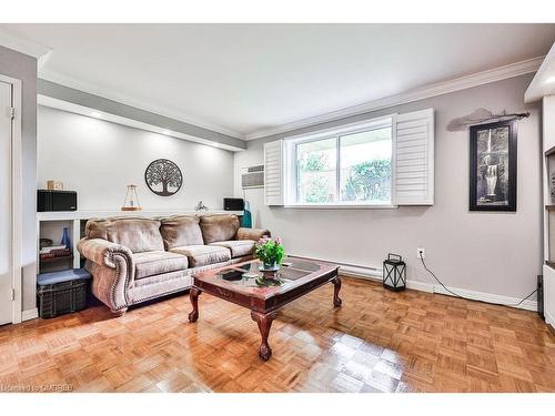 104-482 James Street N, Hamilton, ON - Indoor Photo Showing Living Room