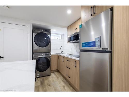 14 Glencairn Drive, St. Catharines, ON - Indoor Photo Showing Laundry Room