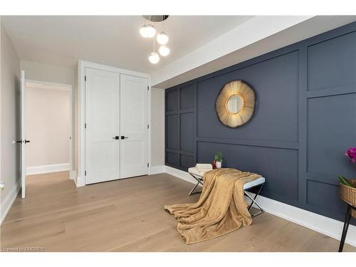 706-2170 Marine Drive, Oakville, ON - Indoor Photo Showing Other Room