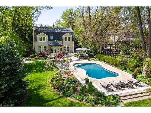 317 Chartwell Road, Oakville, ON - Outdoor With In Ground Pool With Backyard