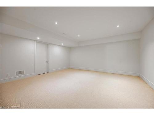 1487 Lakeshore Road W, Oakville, ON - Indoor Photo Showing Other Room