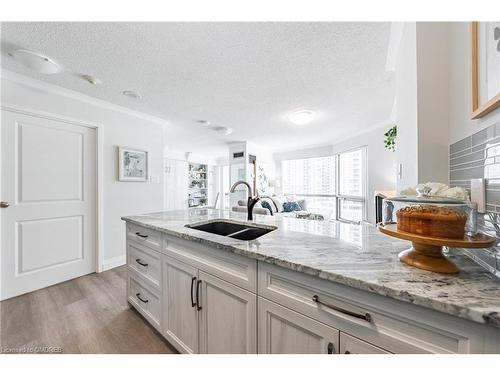 702-10 Queens Quay W, Toronto, ON - Indoor Photo Showing Kitchen With Double Sink