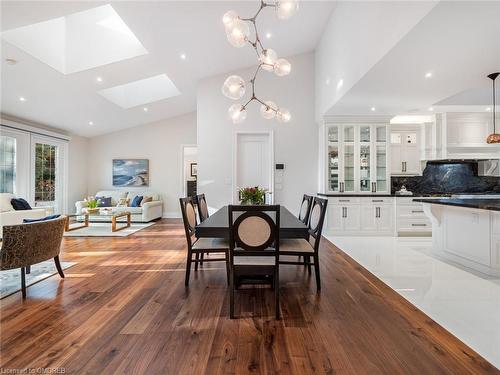 212 Lakeside Avenue, Burlington, ON - Indoor Photo Showing Dining Room