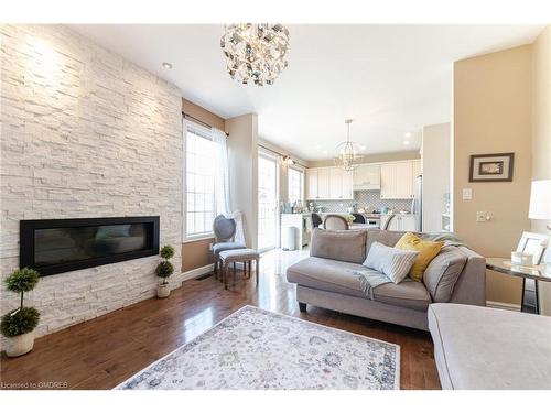 3905 Janice Drive, Mississauga, ON - Indoor Photo Showing Living Room With Fireplace