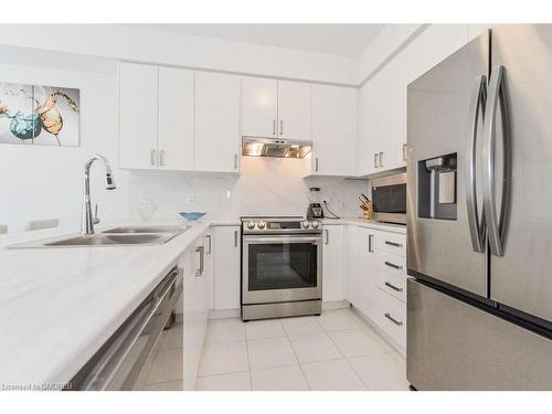 48 Edminston Drive, Fergus, ON - Indoor Photo Showing Kitchen With Double Sink With Upgraded Kitchen