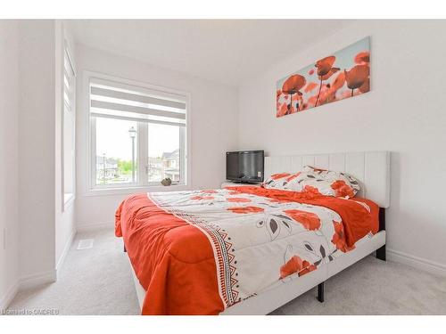 48 Edminston Drive, Fergus, ON - Indoor Photo Showing Bedroom