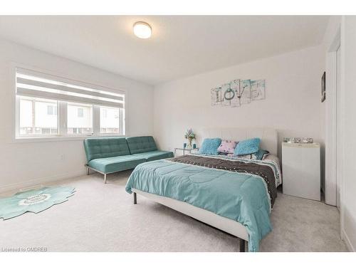 48 Edminston Drive, Fergus, ON - Indoor Photo Showing Bedroom