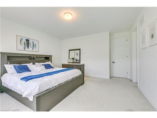 1472 Varelas Passage, Oakville, ON - Indoor Photo Showing Bedroom