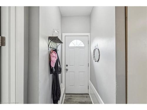 72 Churchill Street, St. Catharines, ON - Indoor Photo Showing Other Room