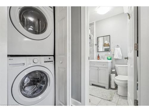 72 Churchill Street, St. Catharines, ON - Indoor Photo Showing Laundry Room