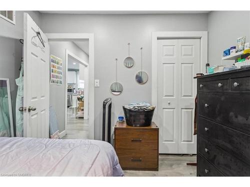 10 Wills Street, St. Catharines, ON - Indoor Photo Showing Bedroom