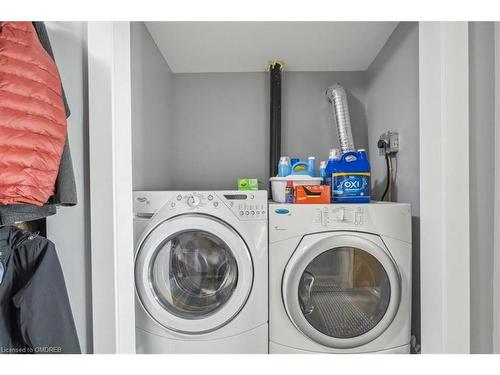 14 Manning Street, St. Catharines, ON - Indoor Photo Showing Laundry Room