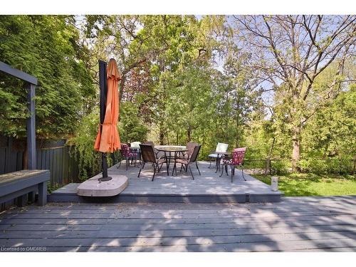 1106 Fieldstone Circle, Oakville, ON - Outdoor With Deck Patio Veranda