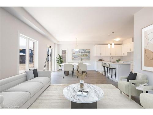 47 Hildred Street, Welland, ON - Indoor Photo Showing Living Room