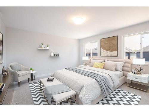 47 Hildred Street, Welland, ON - Indoor Photo Showing Bedroom